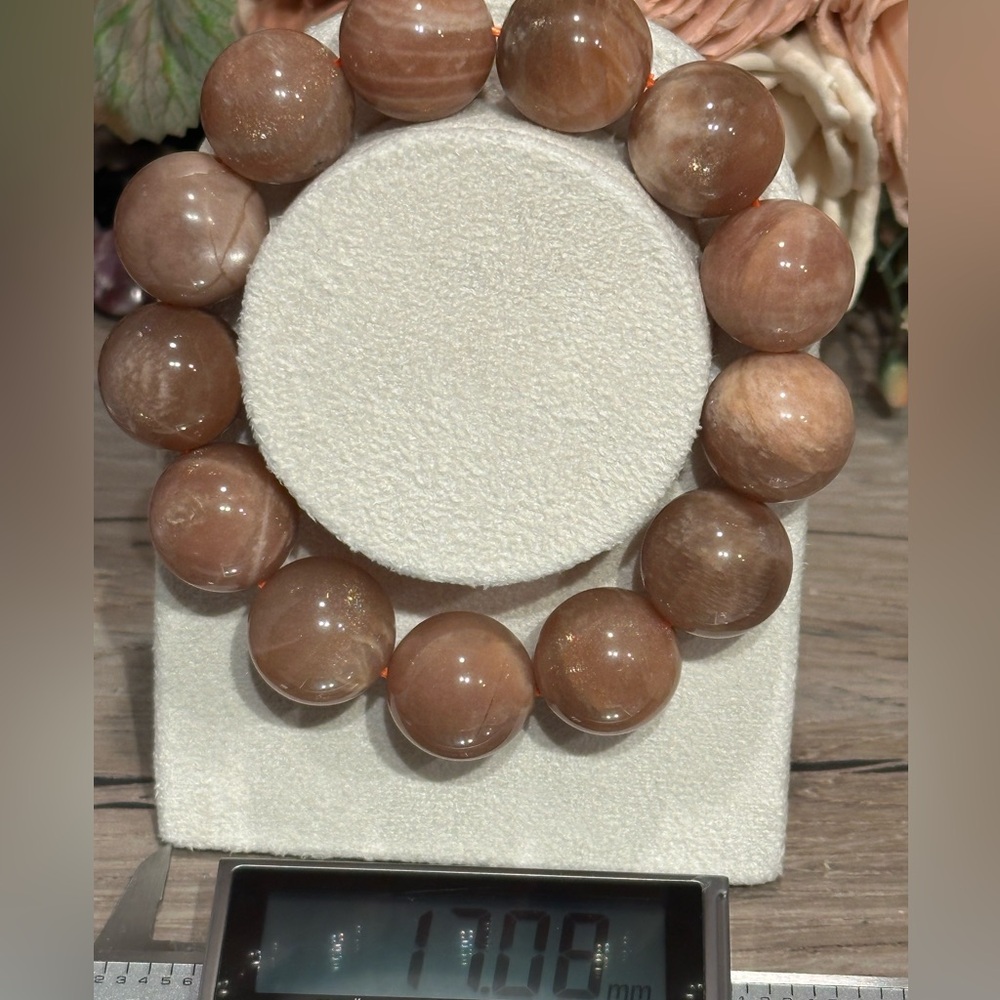 Peach Moonstone Bracelet 17mm Size 6.75-7” - Picture 4 of 5